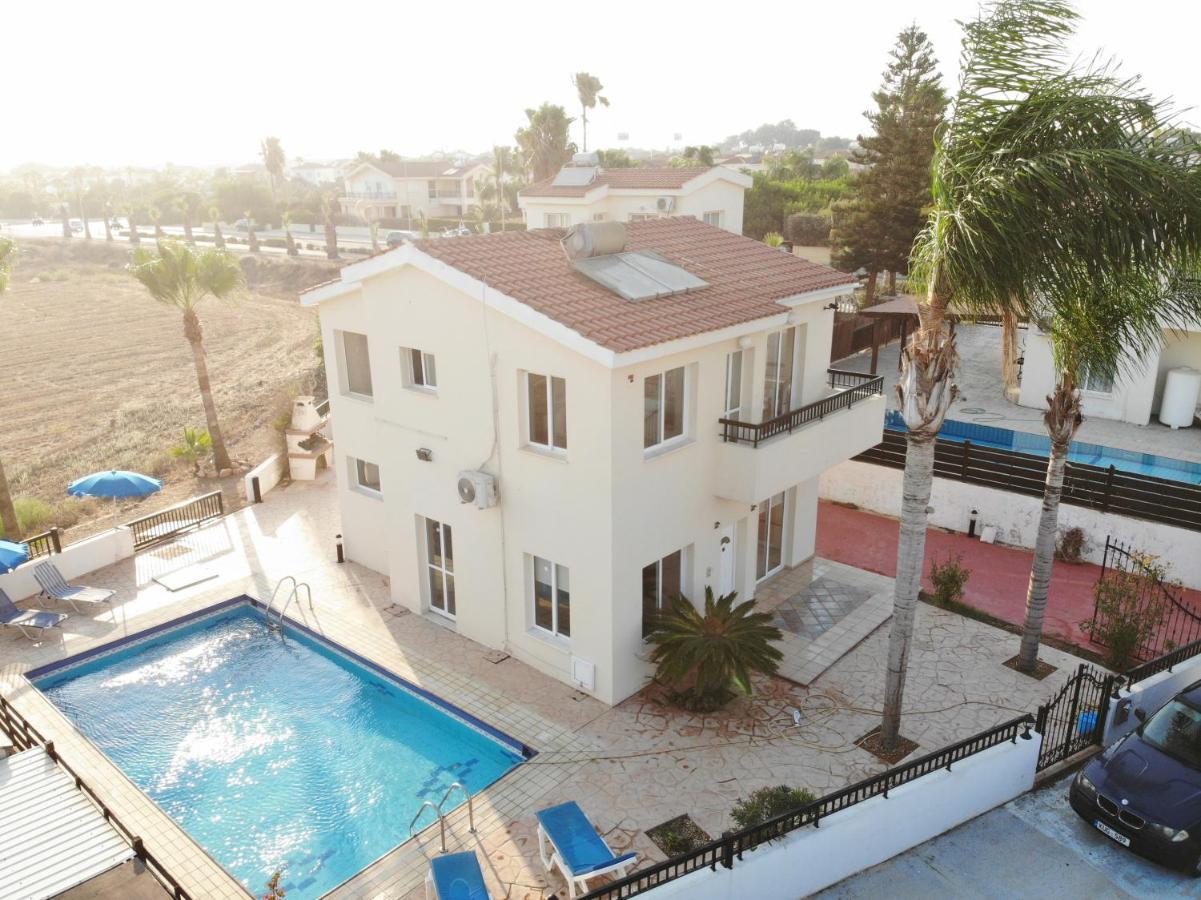 Sunset Pearl Holiday Villa ไอยานาปา ภายนอก รูปภาพ