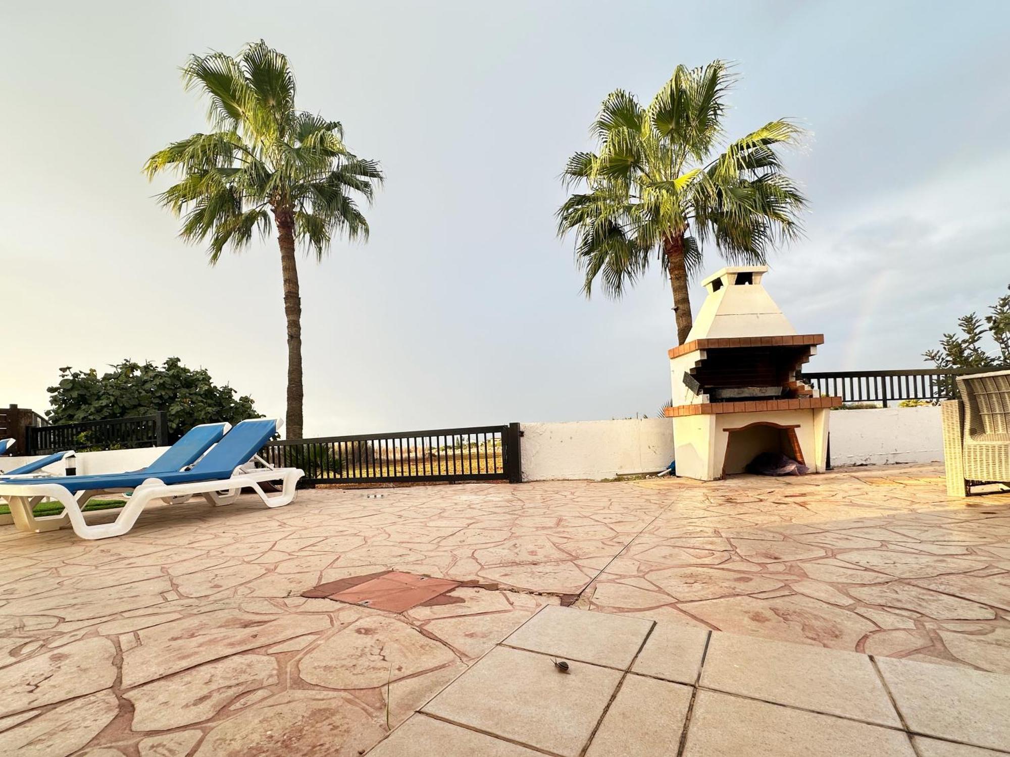 Sunset Pearl Holiday Villa ไอยานาปา ภายนอก รูปภาพ